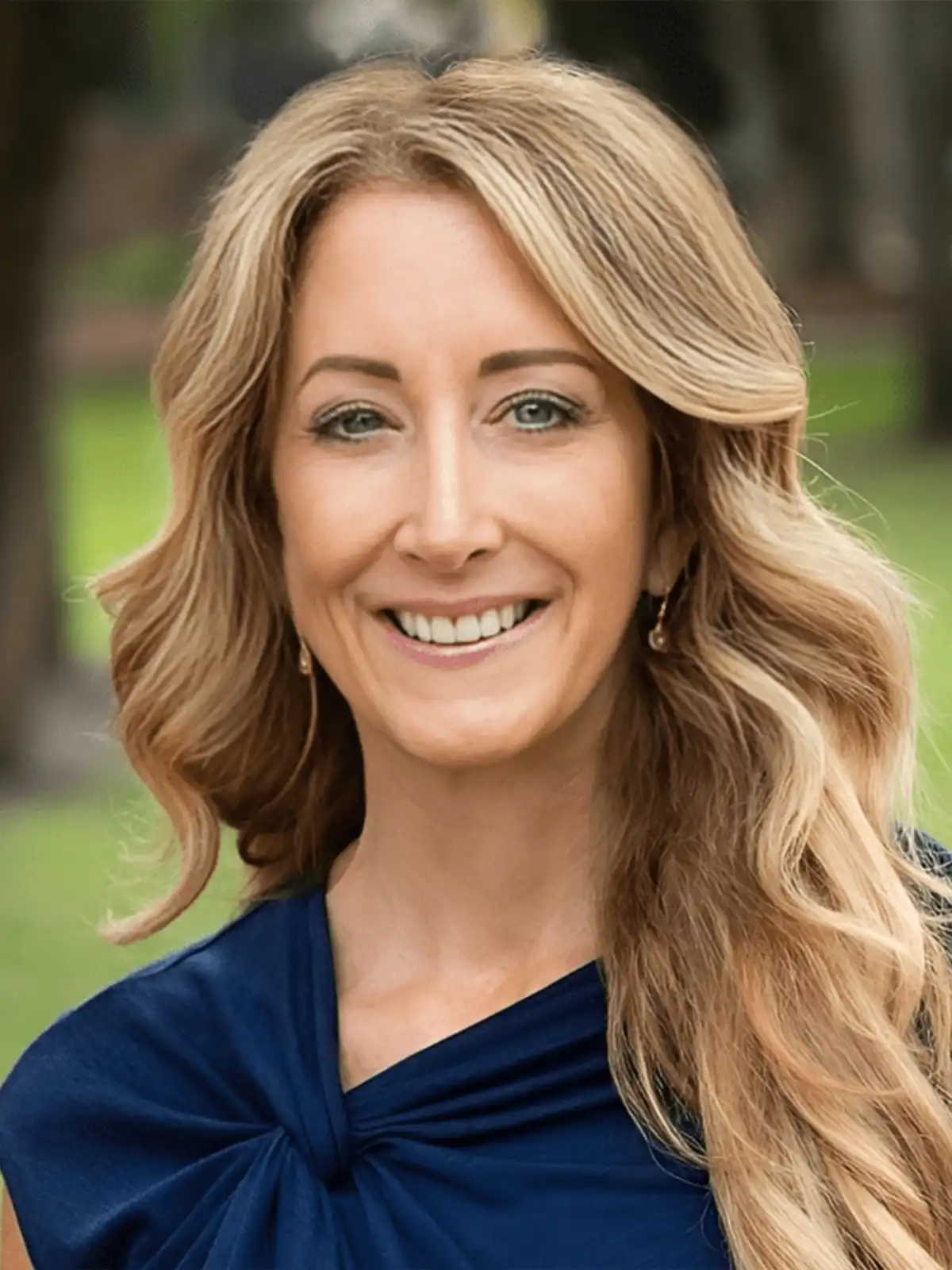 Shannon May photo