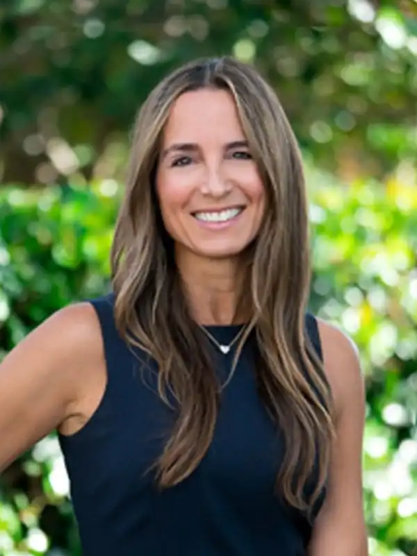 Hillary Siegal photo