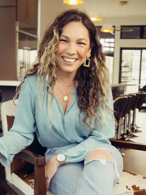 Taylor King (hidden)