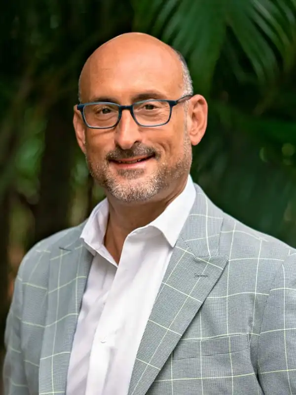 Adam Sage photo
