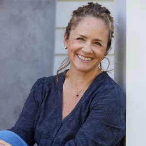 Meggan Douglas photo