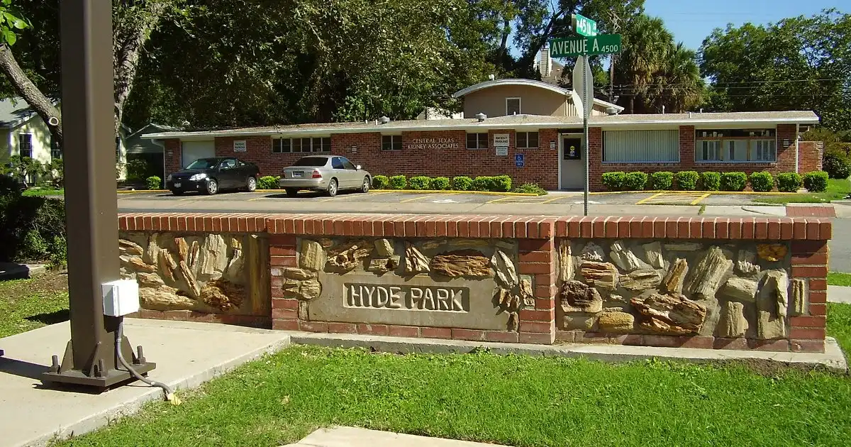 Hyde Park neighborhood sign sculpture in North Central Austin