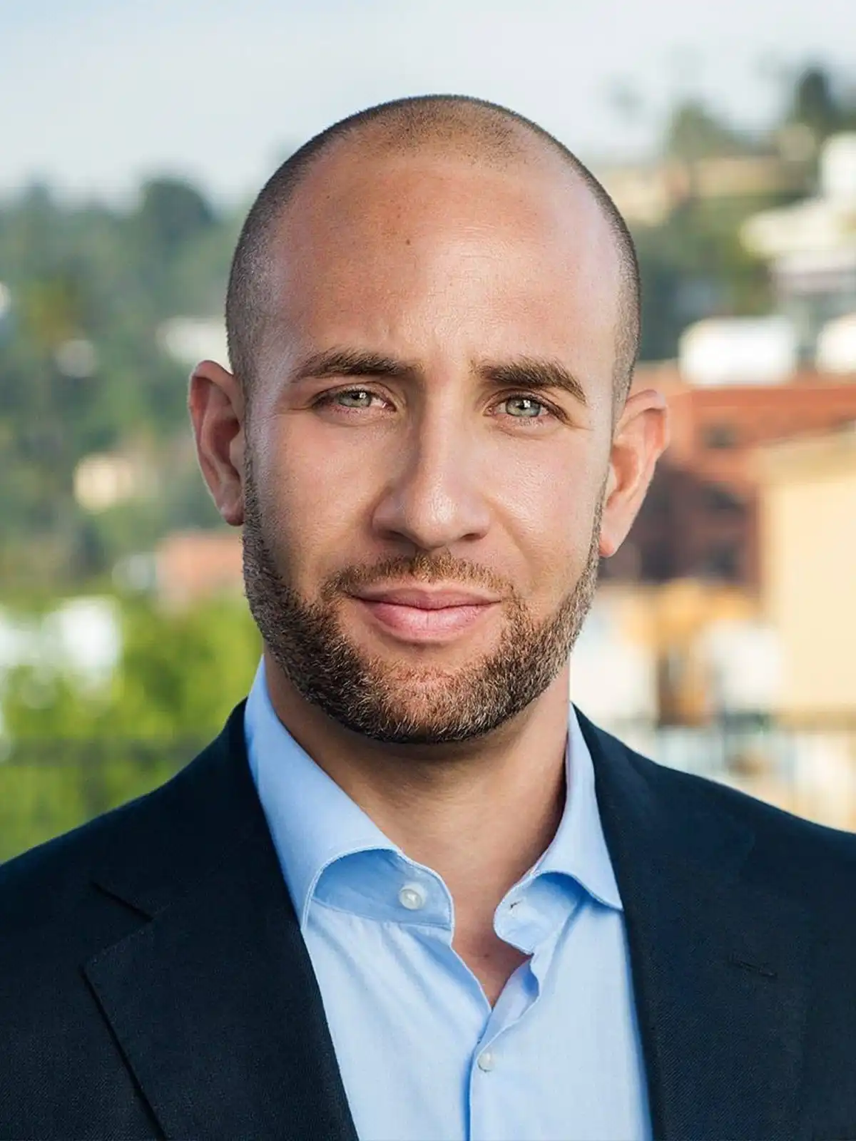 Daniel Lowe photo