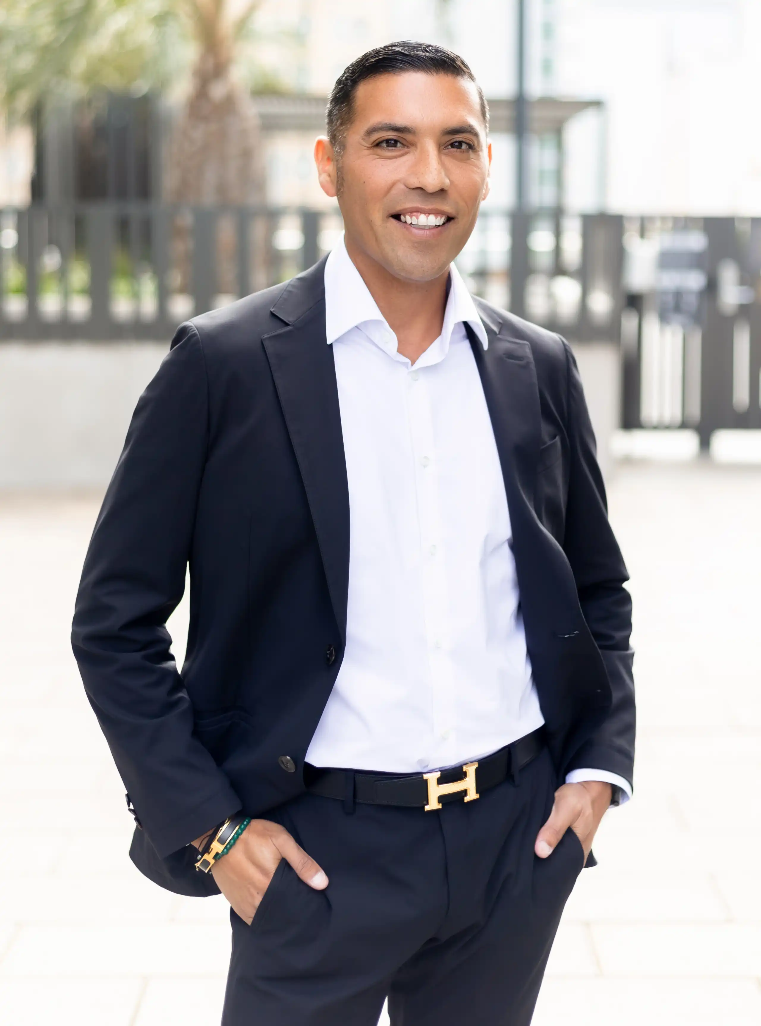 JOHN HERNANDEZ photo