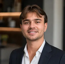 Matthew McGuire photo