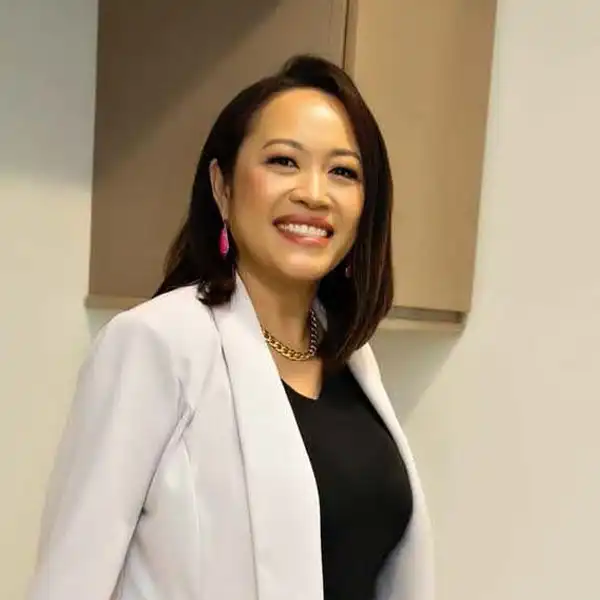 Sharonlyn Guzowski photo