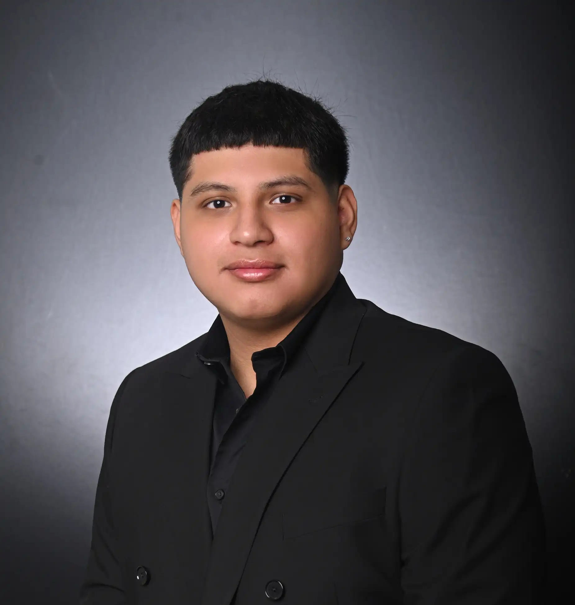 Bryan  Estrada  photo