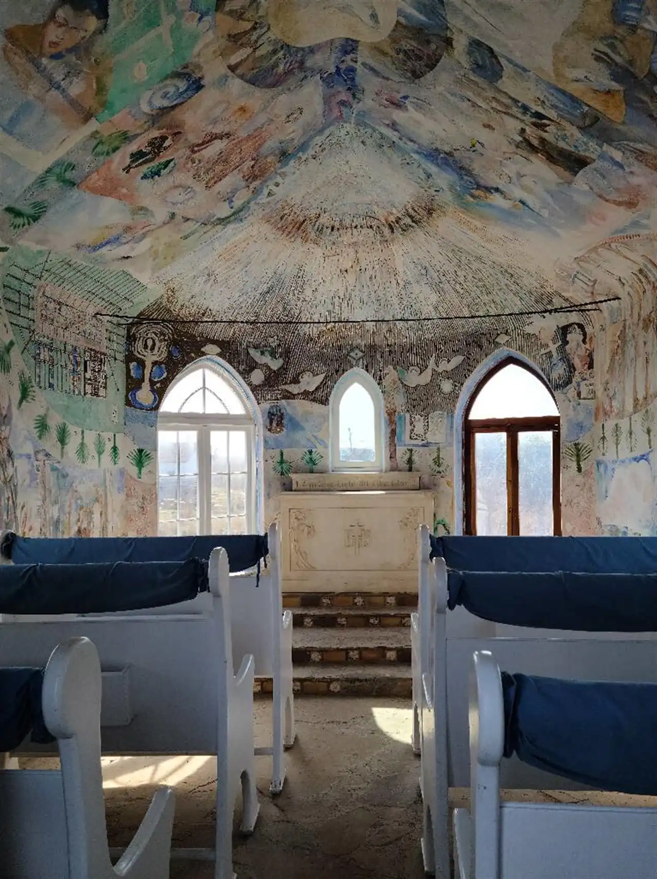 pews and paintings jcs
