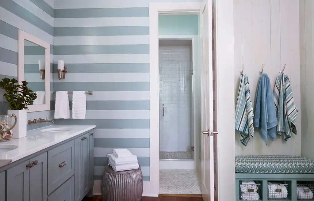 cinnamon shore bathroom 