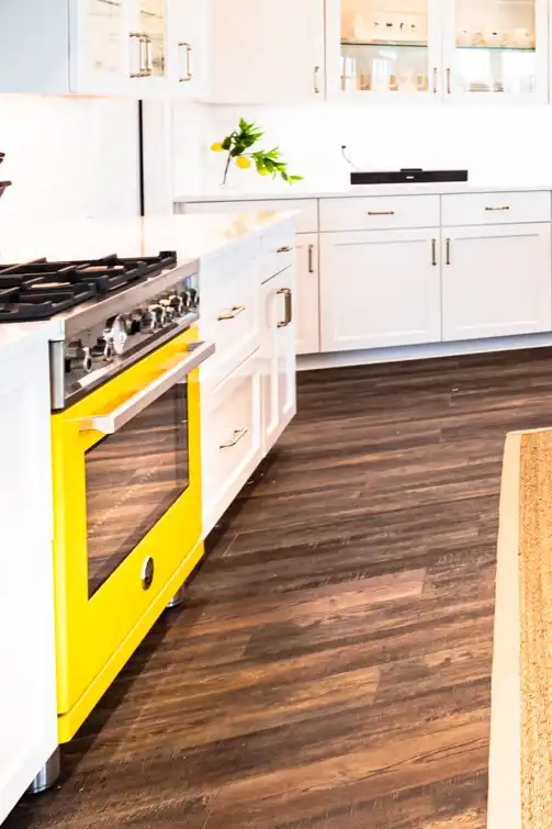 yellow oven south kitchen 
