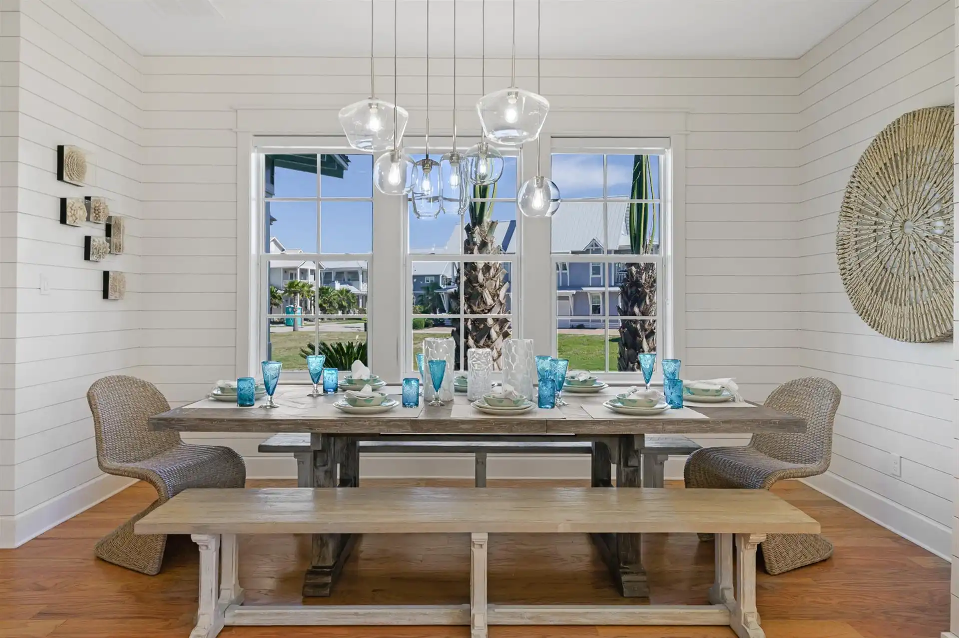 Vacation Rental Port Aransas 208 Round Road Dining Room