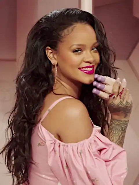 File:Rihanna Fenty 2018.png