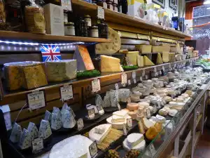 Fromages Androuet - Around Faustine's Desk