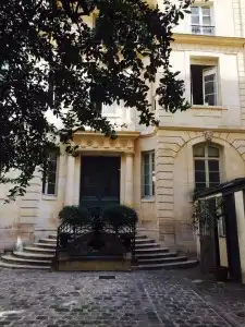 Montorgueil exterior