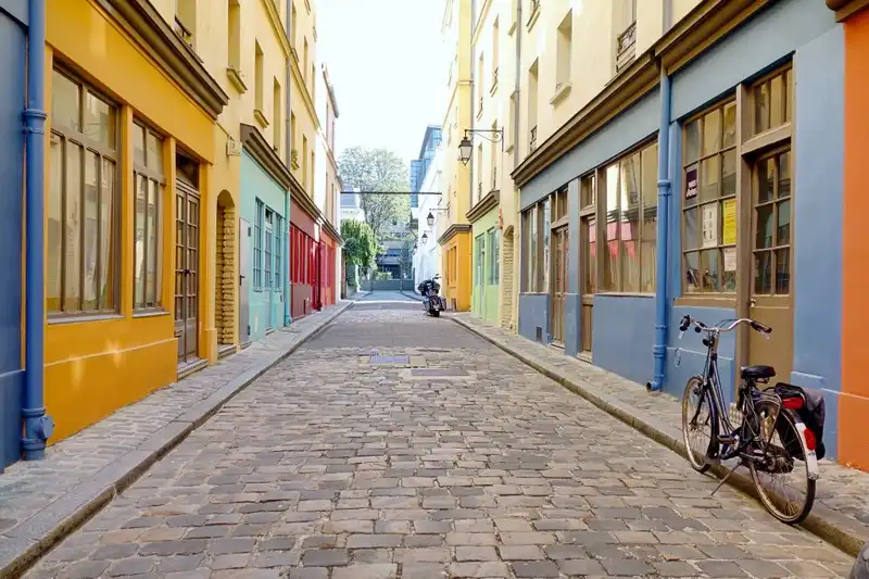 Image result for La cour d'Alsace-Lorraine paris