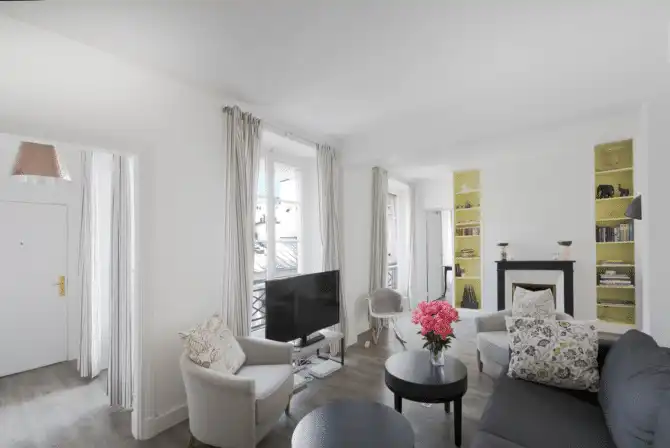Renovated Apartment in Paris’ 6th arrondissement: the ideal pied-a-terre or investment property